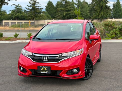 Used 2019 Honda Fit Sport image 1