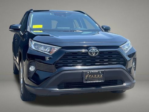 Used 2020 Toyota RAV4 XLE w/ Convenience Package AWD/4WD image 8