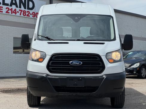 Used 2019 Ford Transit 250 148 Medium Roof RWD image 10
