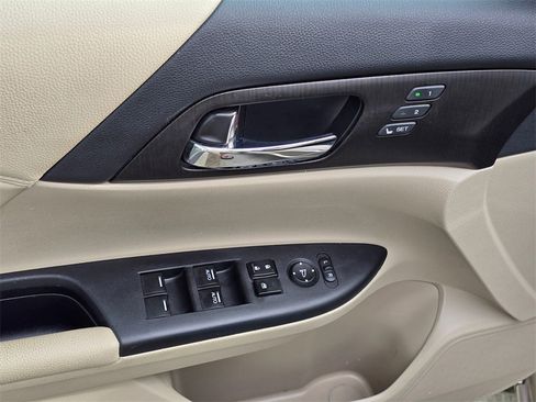 Used 2014 Honda Accord EX-L image 23
