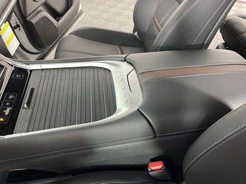 New 2026 Nissan Armada SL w/ Captain's Chari Seat Package RWD image 28