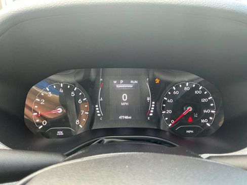 Used 2022 Jeep Compass Latitude FWD image 19
