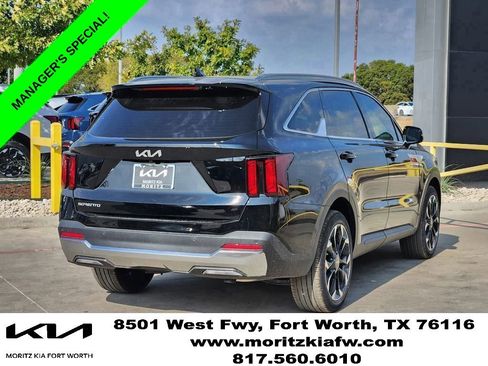 New 2026 Kia Sorento EX w/ EX Premium Package FWD image 4