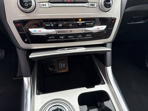 Used 2023 Ford Explorer XLT w/ Equipment Group 202A image 18