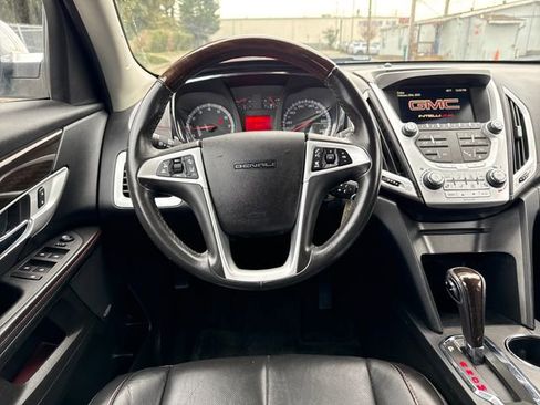 Used 2015 GMC Terrain Denali image 17