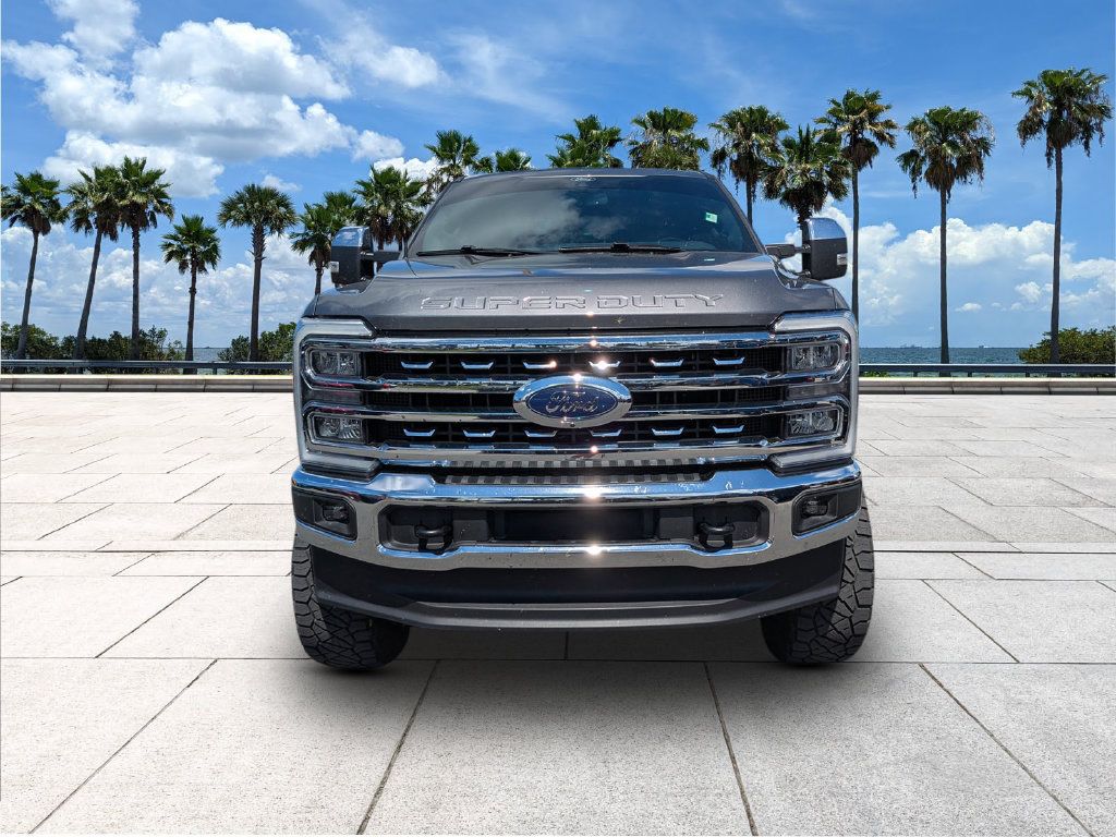 Used 2025 Ford F250 Lariat w/ Chrome Package AWD/4WD image 3