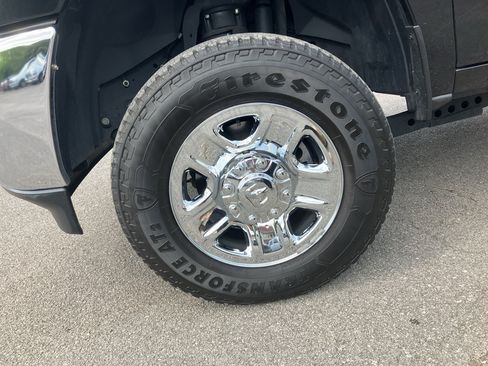 Certified 2024 RAM 2500 Tradesman w/ Chrome Appearance Group AWD/4WD image 31