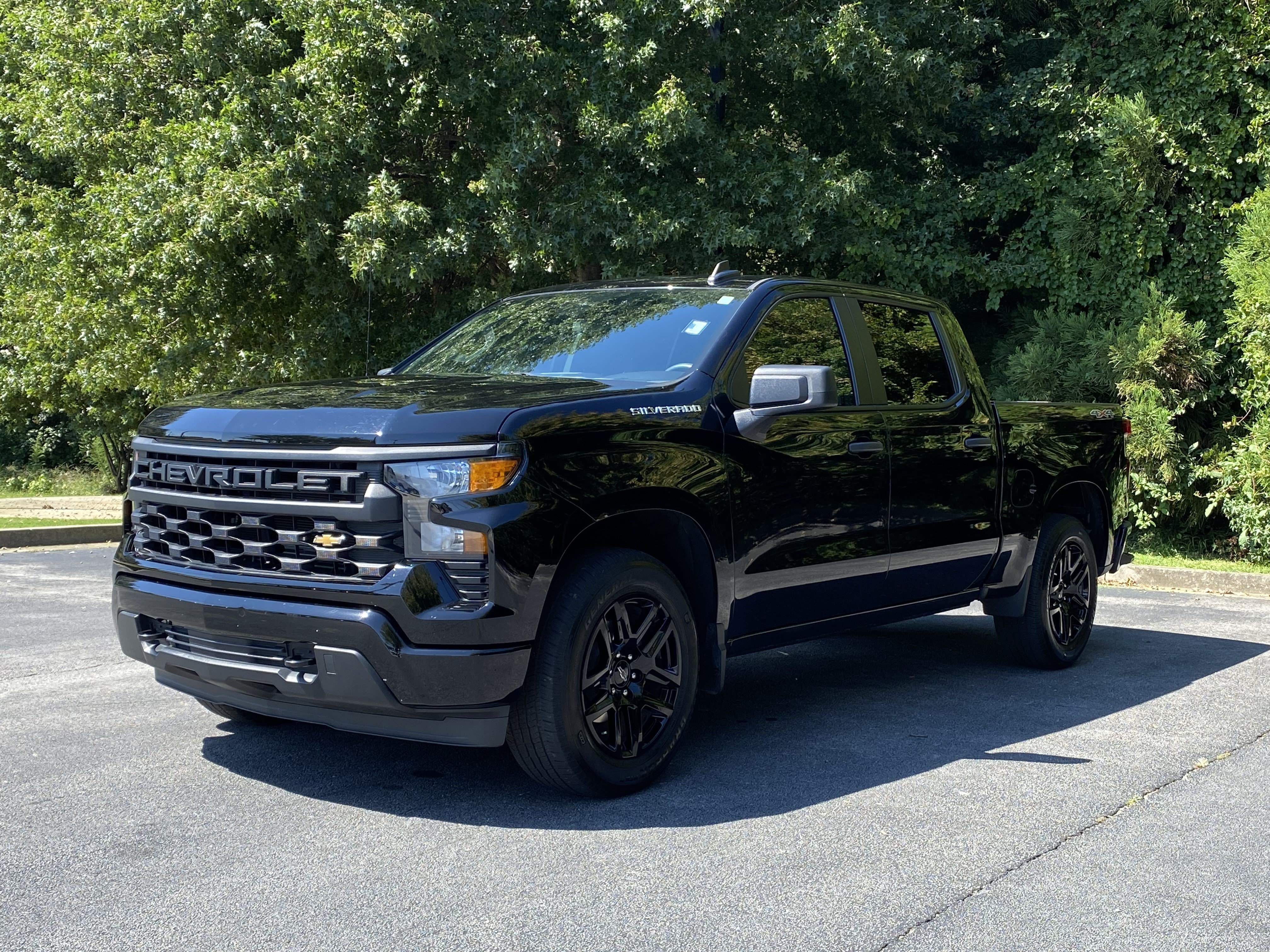 Used 2024 Chevrolet Silverado 1500 Custom AWD/4WD image 5