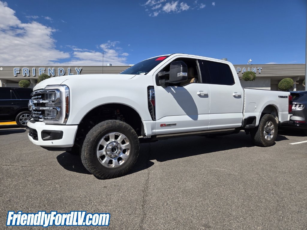 Used 2025 Ford F350 Lariat w/ Lariat Ultimate Package AWD/4WD image 2