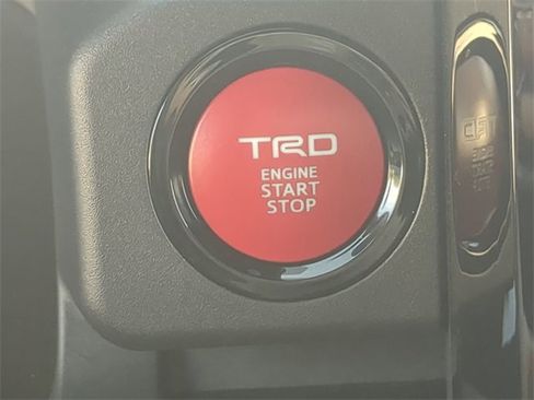 Certified 2025 Toyota 4Runner TRD Sport image 28