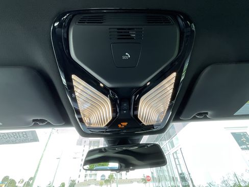 New 2026 BMW 230i 230i w/ Convenience Package image 19