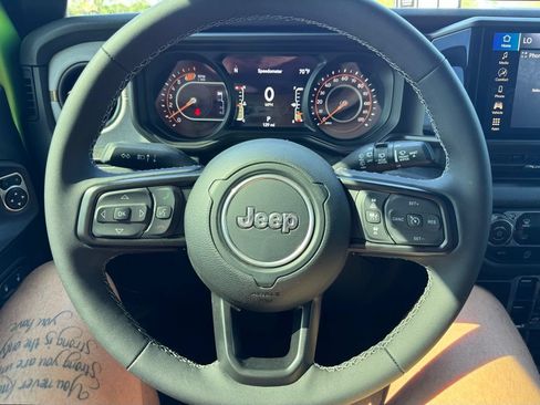 Certified 2025 Jeep Wrangler Unlimited Sport AWD/4WD image 15