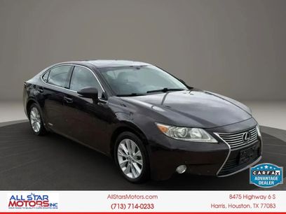 Used 2013 Lexus ES 300h w/ Luxury Pkg