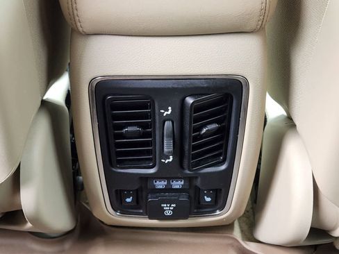 Used 2021 Jeep Grand Cherokee Overland AWD/4WD image 30