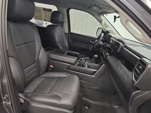 Used 2024 Toyota Tundra SR5 w/ SR5 Convenience Package AWD/4WD image 39