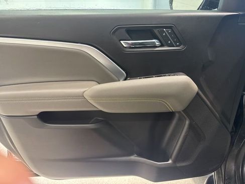 Certified 2023 Chevrolet Colorado ZR2 w/ ZR2 Convenience Package III image 17