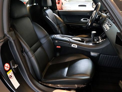 Used 2001 BMW Z8 RWD image 18