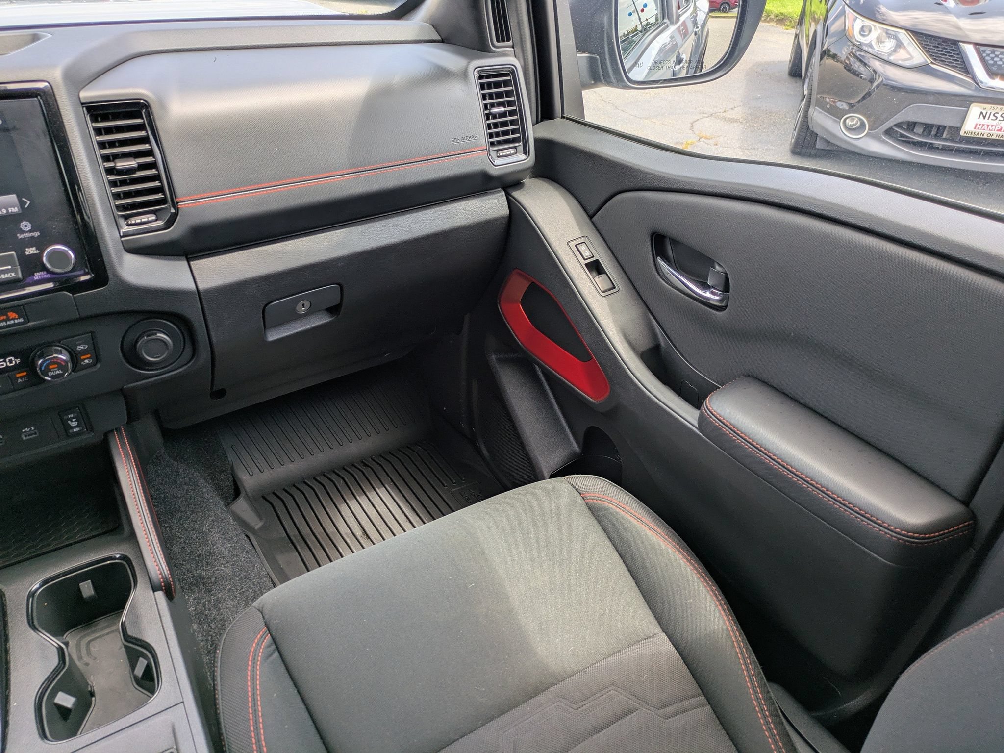 Certified 2024 Nissan Frontier PRO-4X w/ Pro Convenience Package AWD/4WD image 18