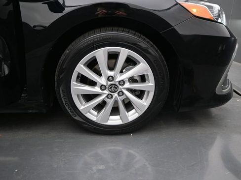 Used 2023 Toyota Camry LE image 18