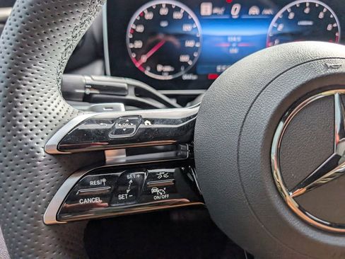 Used 2026 Mercedes-Benz GLC 300 4MATIC image 27