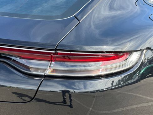 Certified 2021 Porsche Panamera image 28