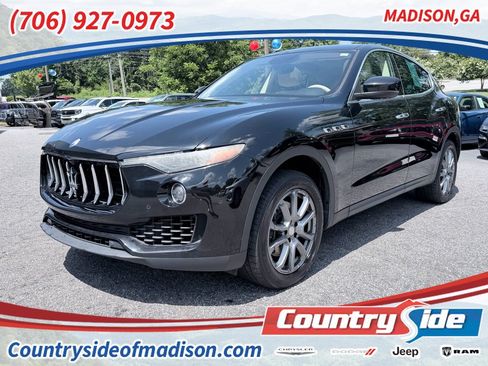 Used 2018 Maserati Levante AWD/4WD image 1