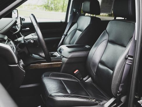 Used 2017 Chevrolet Tahoe LT AWD/4WD image 26
