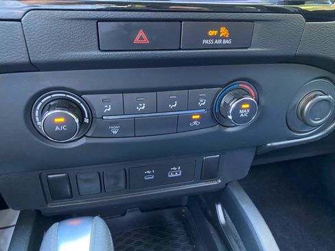 Used 2022 Nissan Frontier S AWD/4WD image 60