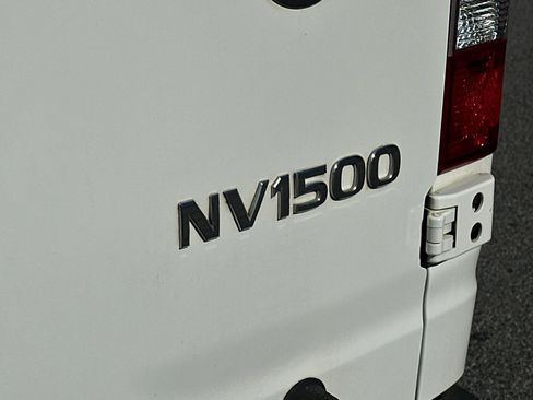 Used 2021 Nissan NV 1500 SV image 32