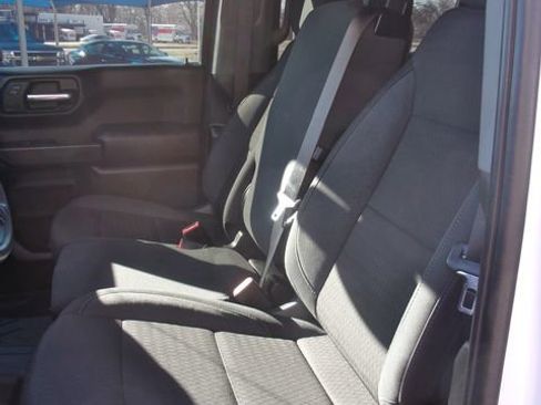 Used 2023 Chevrolet Silverado 1500 Custom image 24