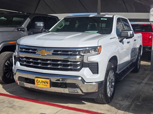 Certified 2026 Chevrolet Silverado 1500 LTZ w/ LTZ Convenience Package II RWD image 3