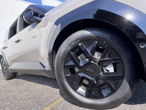 New 2026 Kia EV9 Land w/ Nightfall Edition Package image 7