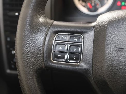 Used 2016 RAM 1500 ST AWD/4WD image 28