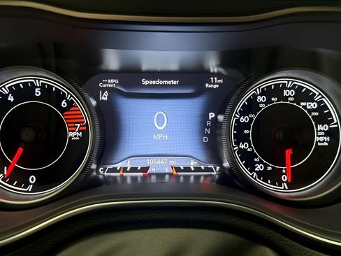 Used 2020 Jeep Cherokee Limited w/ Technology Group FWD image 22