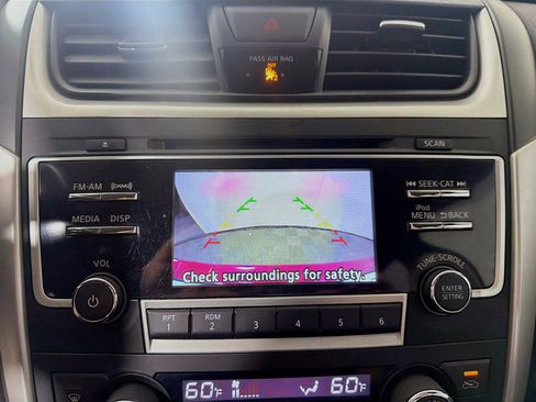 Used 2017 Nissan Altima 2.5 SV FWD image 11
