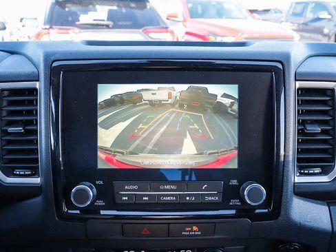 Used 2023 Nissan Frontier SV w/ SV Convenience Package image 24