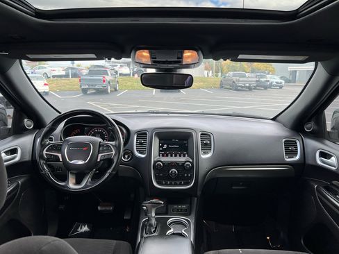 Used 2019 Dodge Durango SXT image 50