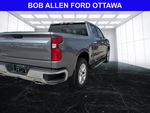 Used 2022 Chevrolet Silverado 1500 LTZ w/ LTZ Premium Package AWD/4WD image 7