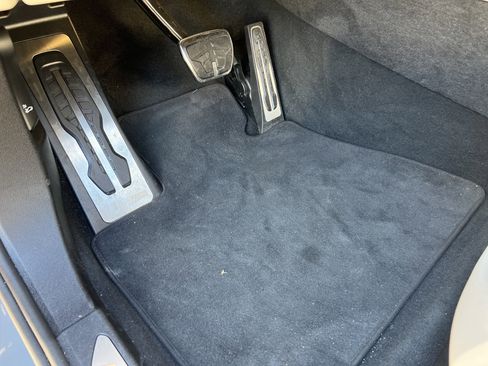 Certified 2025 BMW X6 M60i AWD/4WD image 17