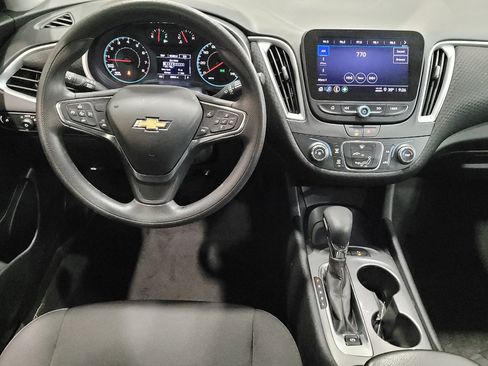 Used 2024 Chevrolet Malibu LS image 22