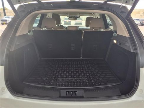 Certified 2024 Lincoln Corsair AWD w/ Equipment Group 101A image 24