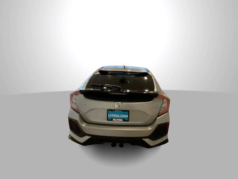 Used 2017 Honda Civic Sport image 8