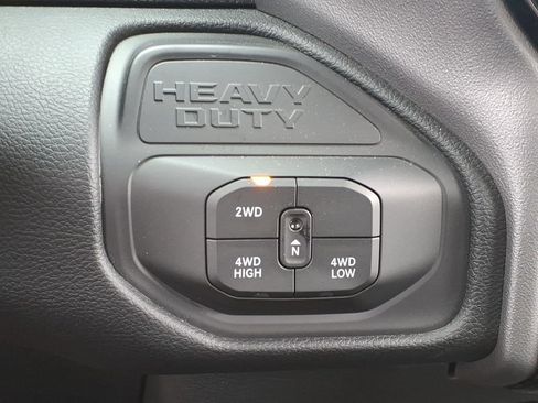 Used 2026 RAM 2500 Big Horn AWD/4WD image 28
