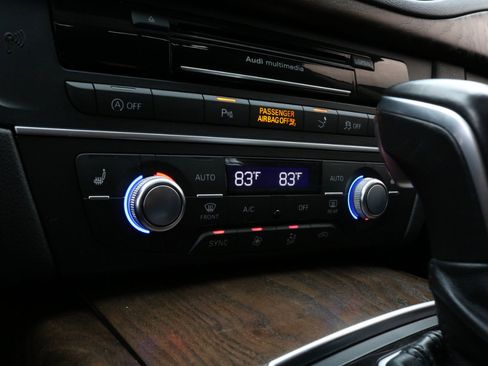 Used 2016 Audi A7 3.0T Premium Plus w/ 20" Wheel & Tire Package image 35