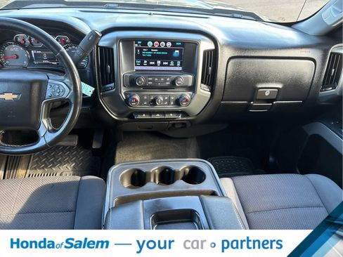 Used 2018 Chevrolet Silverado 1500 LT w/ All Star Edition AWD/4WD image 17