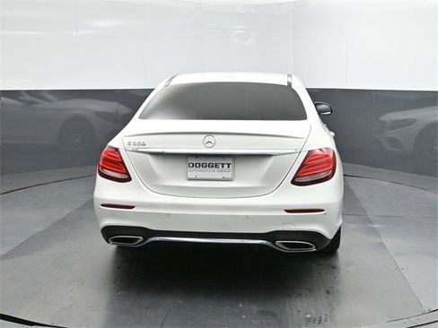 Used 2020 Mercedes-Benz E 350 Sedan image 8