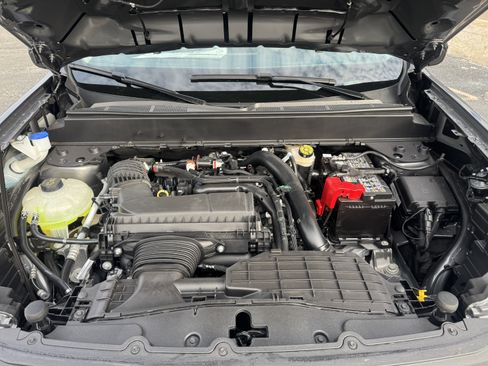 New 2025 Ford Maverick XLT w/ XLT Luxury Package image 15