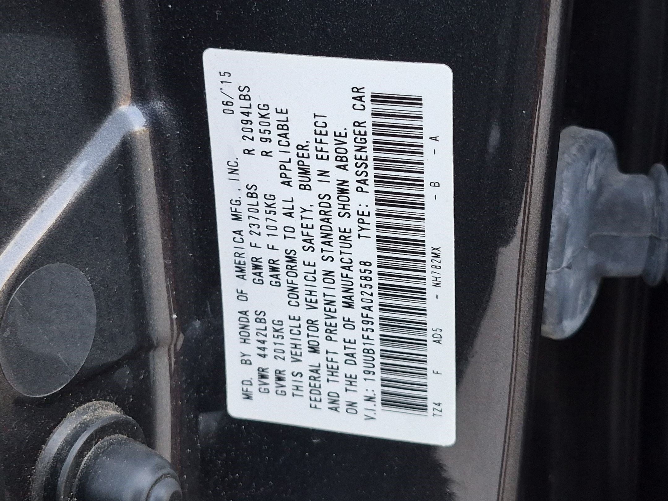 Used 2015 Acura TLX w/ Technology Package FWD image 22