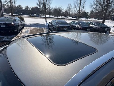 Used 2022 Lexus RX 450h 450h w/ Premium Package image 10