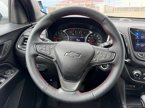Used 2023 Chevrolet Equinox RS FWD image 10